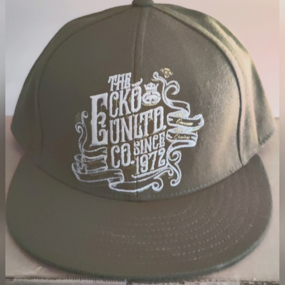 Black & White Hat